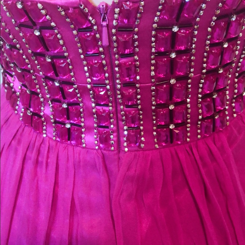 Prom Dress - Picture 4 of 5